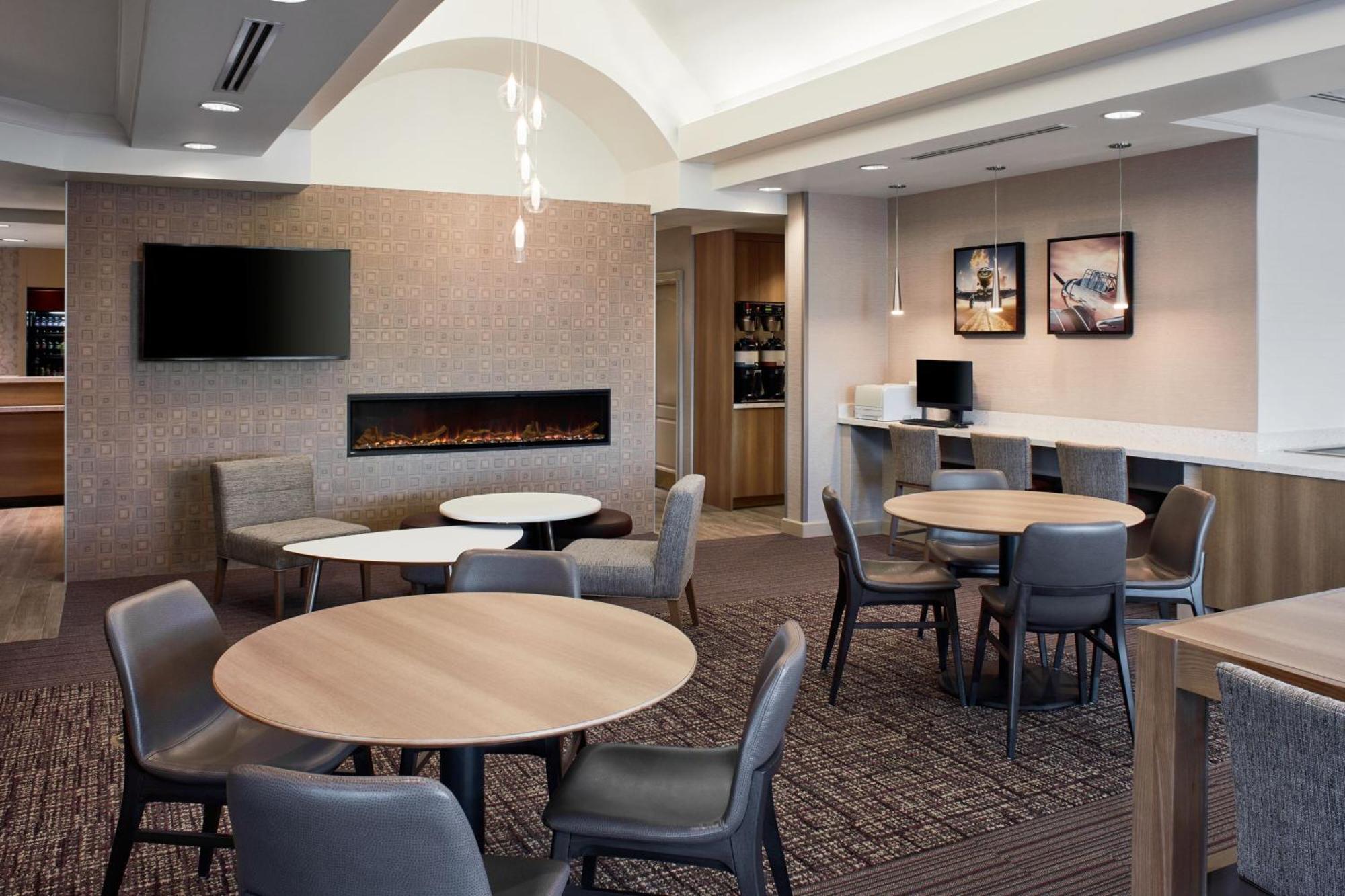 Residence Inn By Marriott Mississauga-Airport Corporate Centre West Buitenkant foto